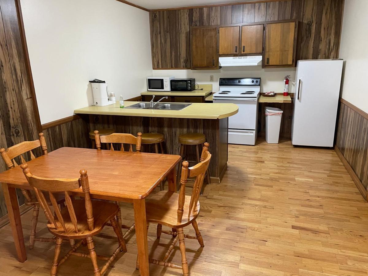Pine Valley Spruce Pine